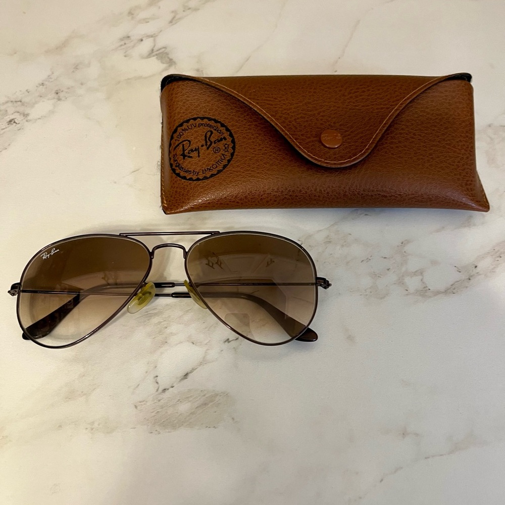 Brown Ray-Ban Aviator Sunglasses